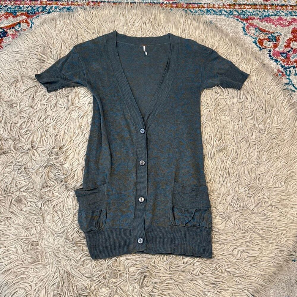 Free people short sleeved button down cardigan size small